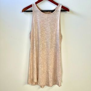 Beautiful Women’s Dress Tank Size Large